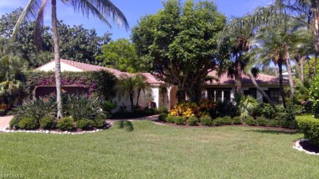 698 Anchor DR SANIBEL, FL 33957