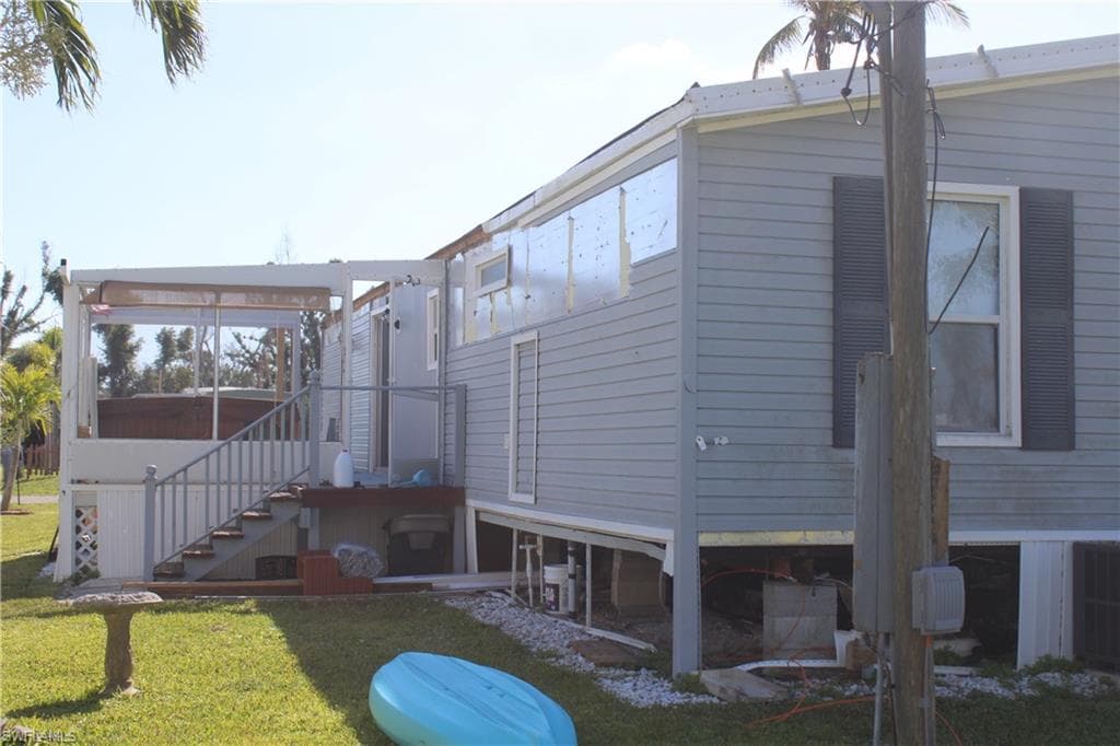 5470 Rainbow DR BOKEELIA, FL 33922