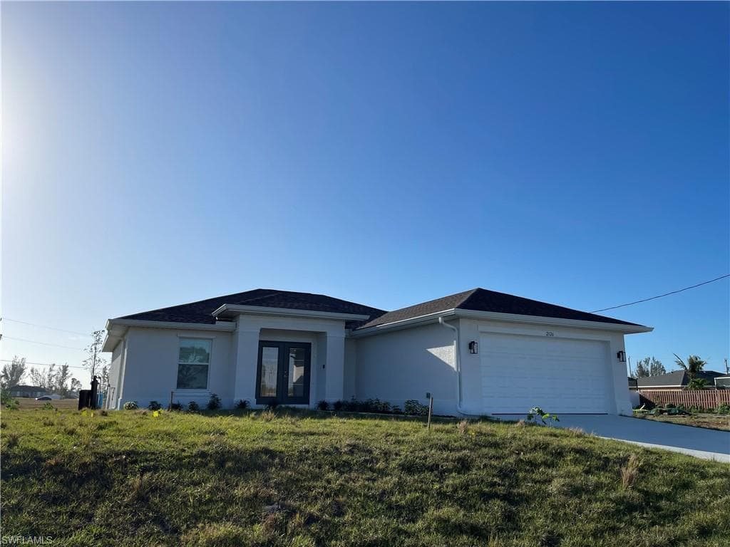 2126 14th LN CAPE CORAL, FL 33993