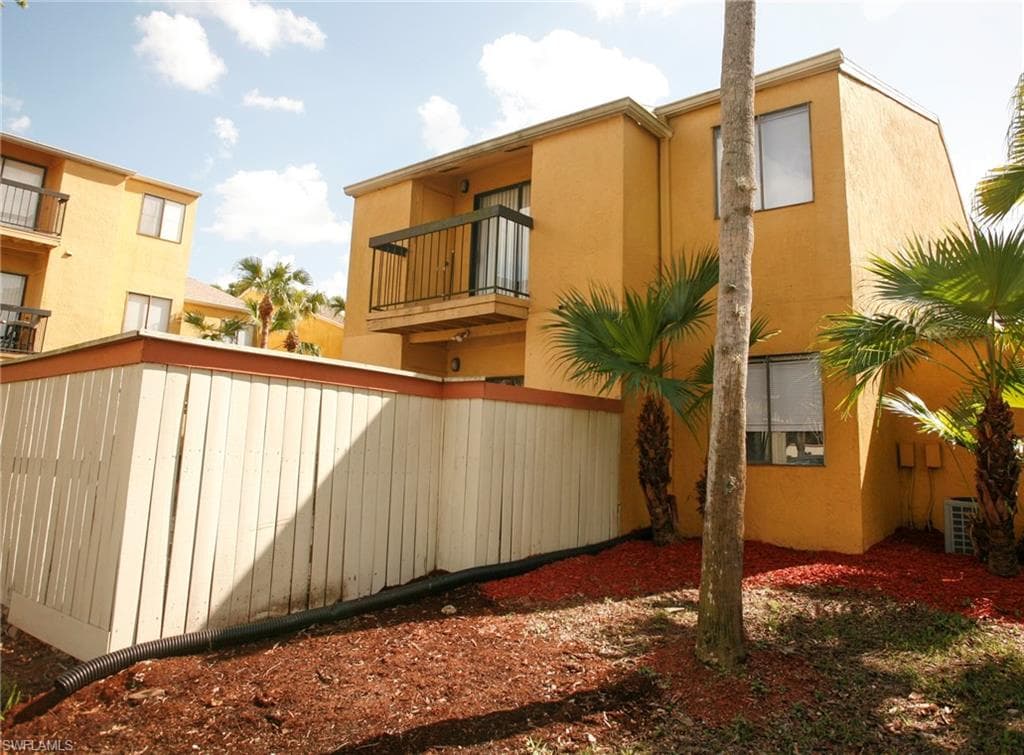 2885 Winkler AVE 609 FORT MYERS, FL 33916