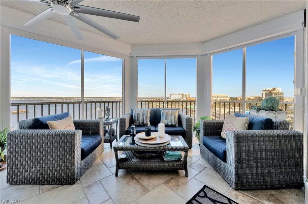 2104 W 1st ST 804 FORT MYERS, FL 33901