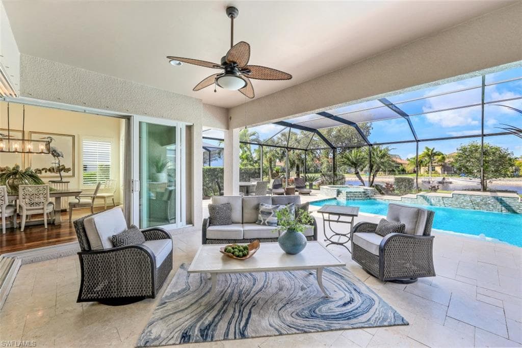9099 Graphite CIR NAPLES, FL 34120