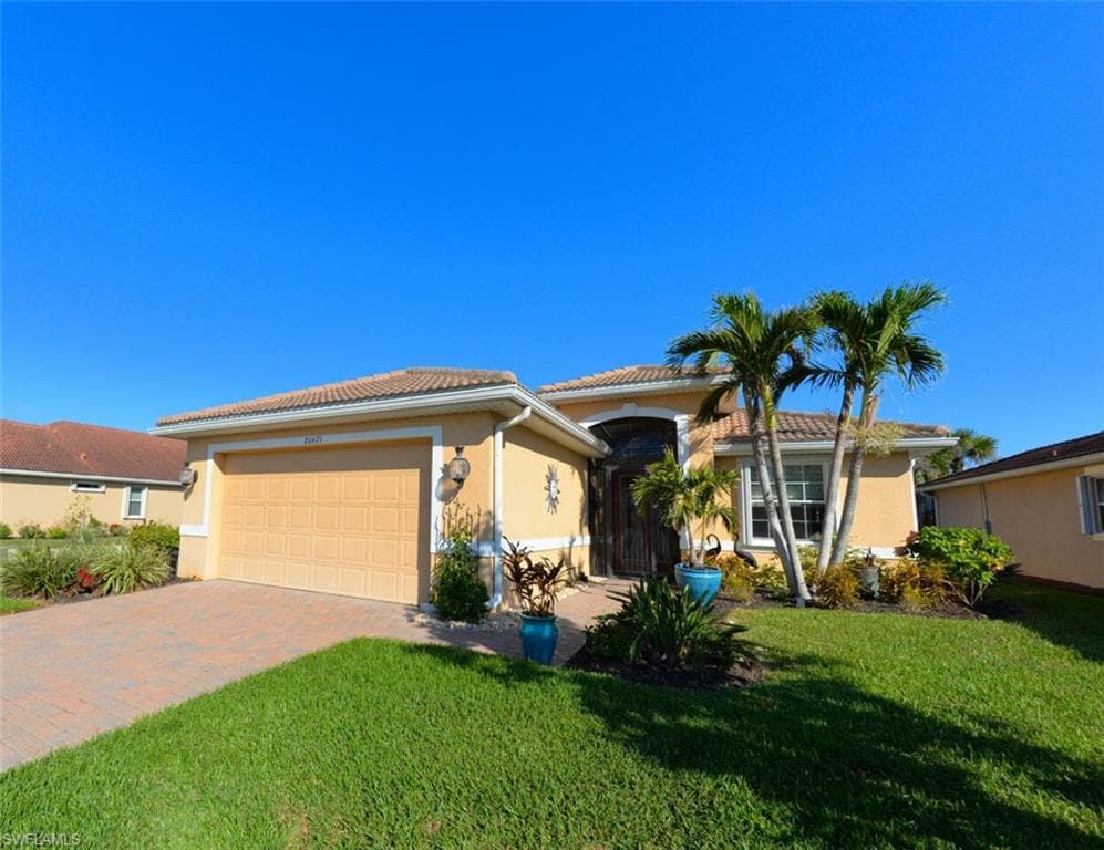 20621 Chestnut Ridge DR NORTH FORT MYERS, FL 33917