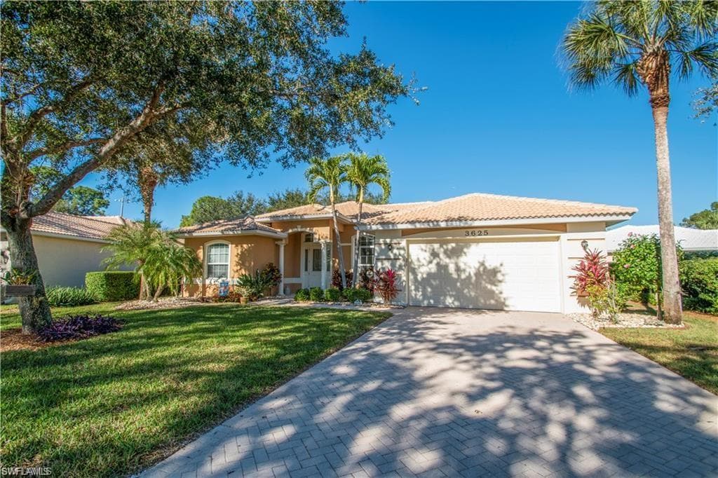 3625 Recreation LN NAPLES, FL 34116