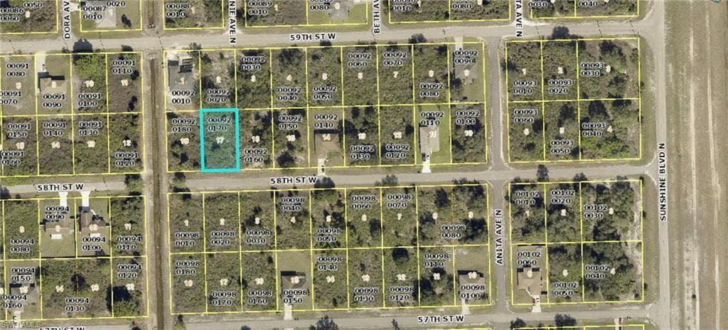 2520 58th ST W LEHIGH ACRES, FL 33971
