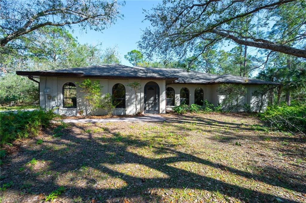 14691 Drawdy RD FORT MYERS, FL 33905
