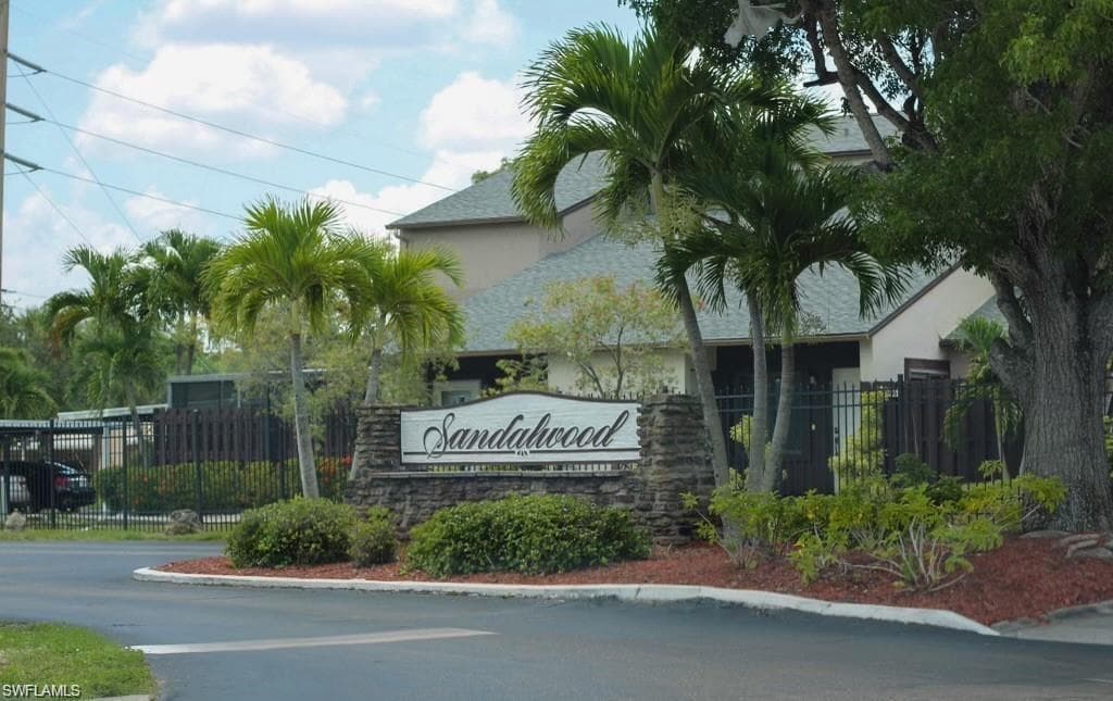 12922 Cherrydale CT FORT MYERS, FL 33919