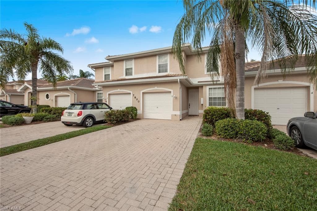 7800 Woodbrook CIR 3 NAPLES, FL 34104