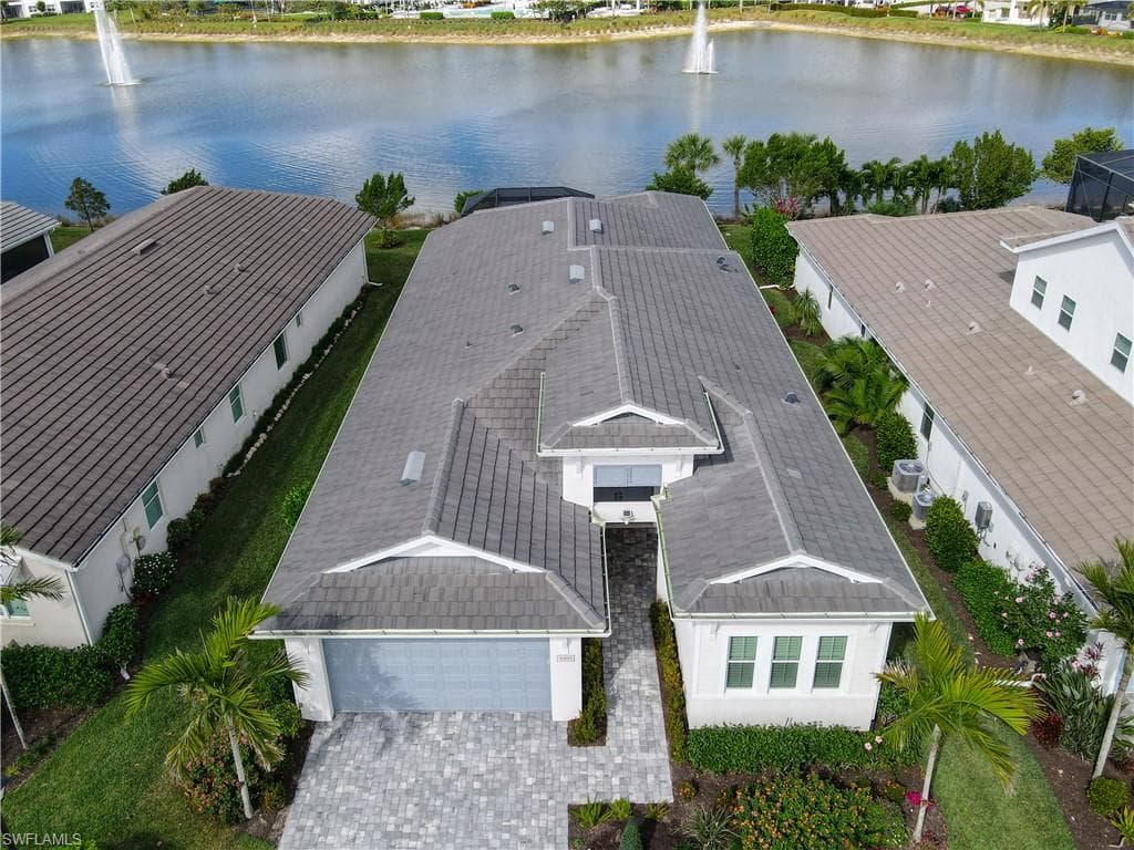 8909 Redonda DR NAPLES, FL 34114