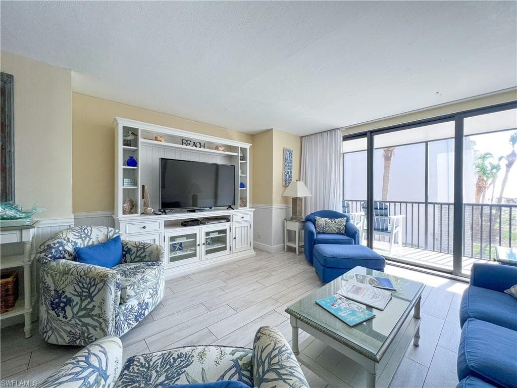 1501 Middle Gulf DR H209 SANIBEL, FL 33957