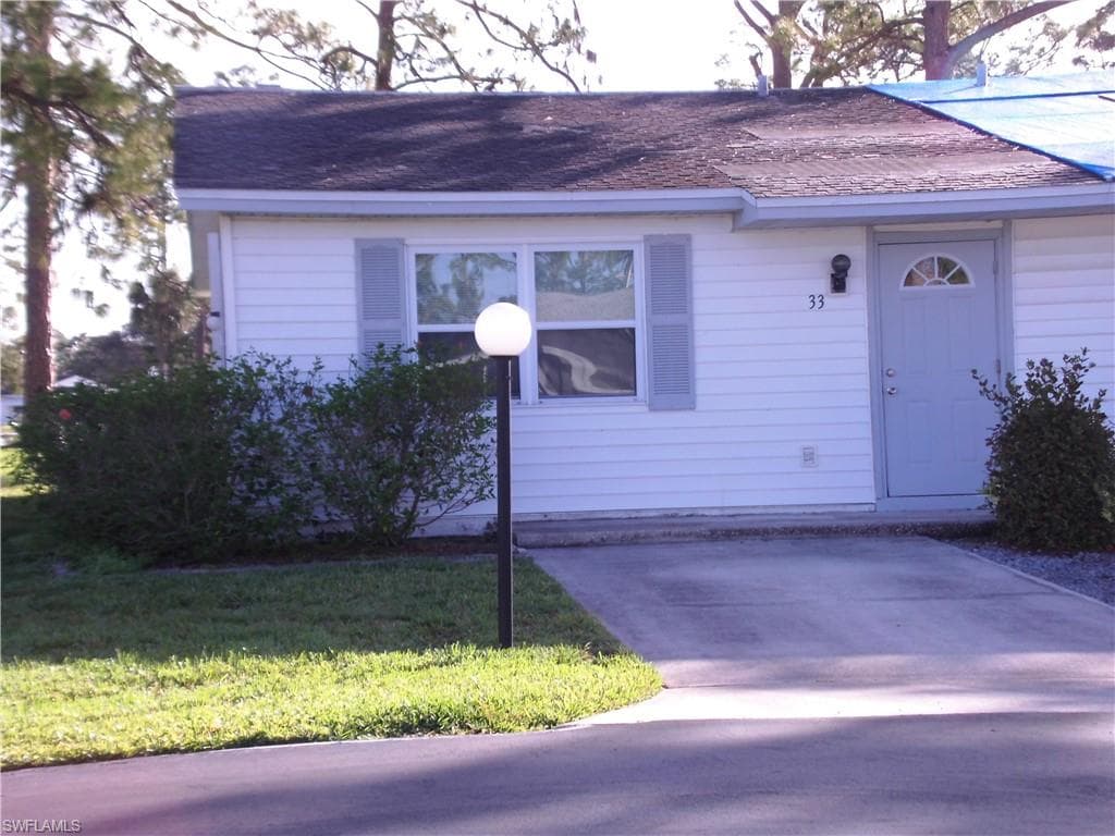 33 Pinewood BLVD LEHIGH ACRES, FL 33936
