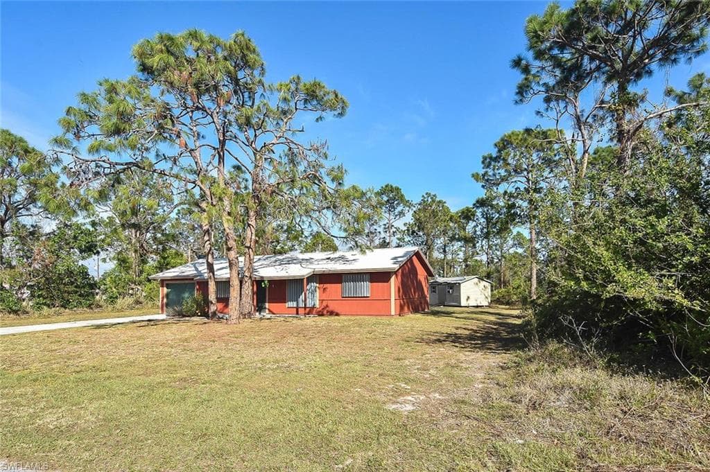 4108 2nd ST W LEHIGH ACRES, FL 33971