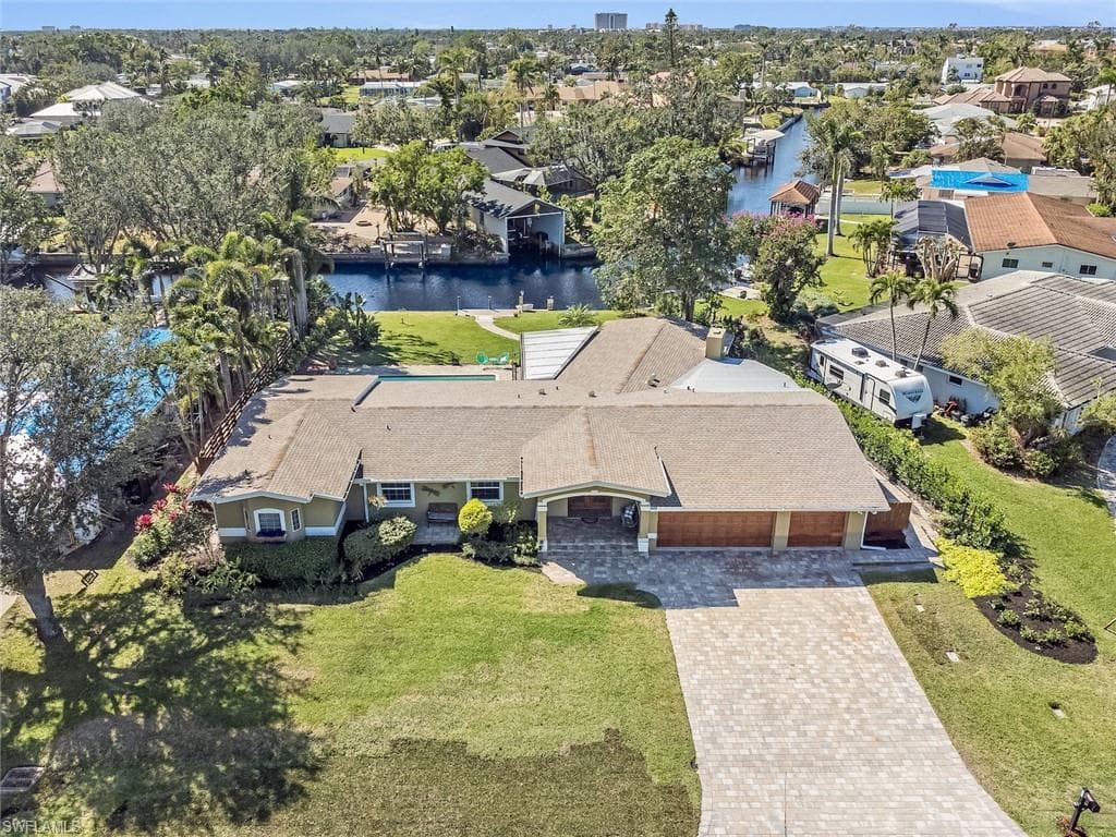 602 Travers AVE FORT MYERS, FL 33919