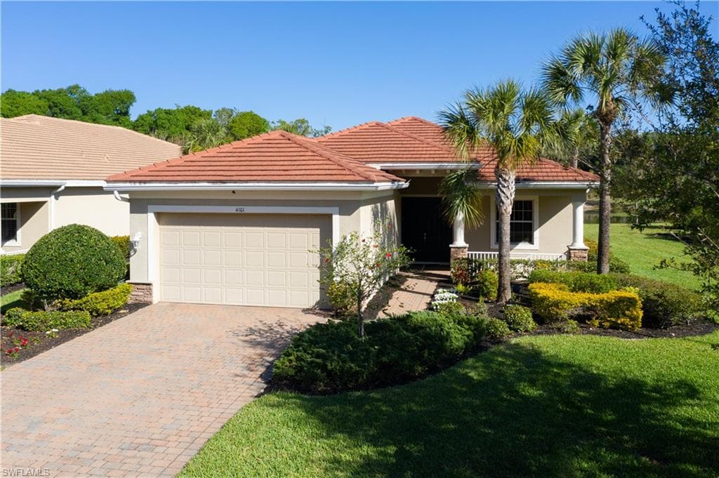 4101 Otter Bend CIR FORT MYERS, FL 33905