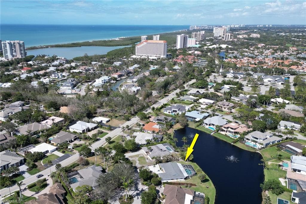 4776 Crayton CT NAPLES, FL 34103