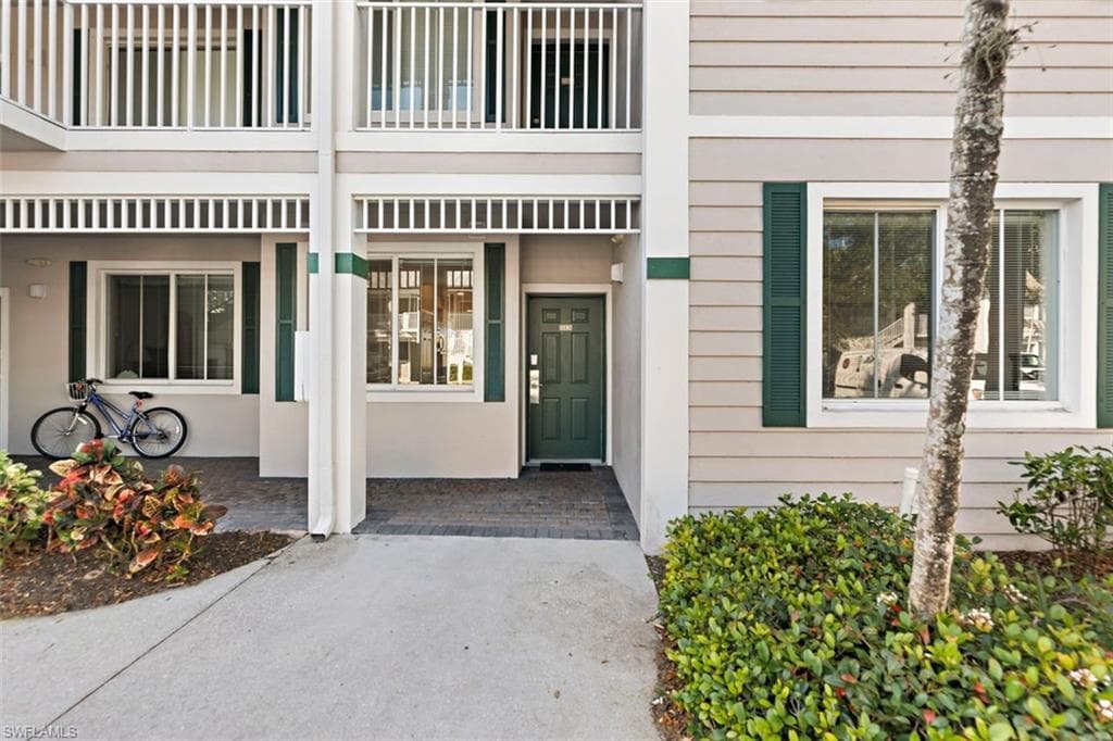 7955 Mahogany Run LN 513 NAPLES, FL 34113