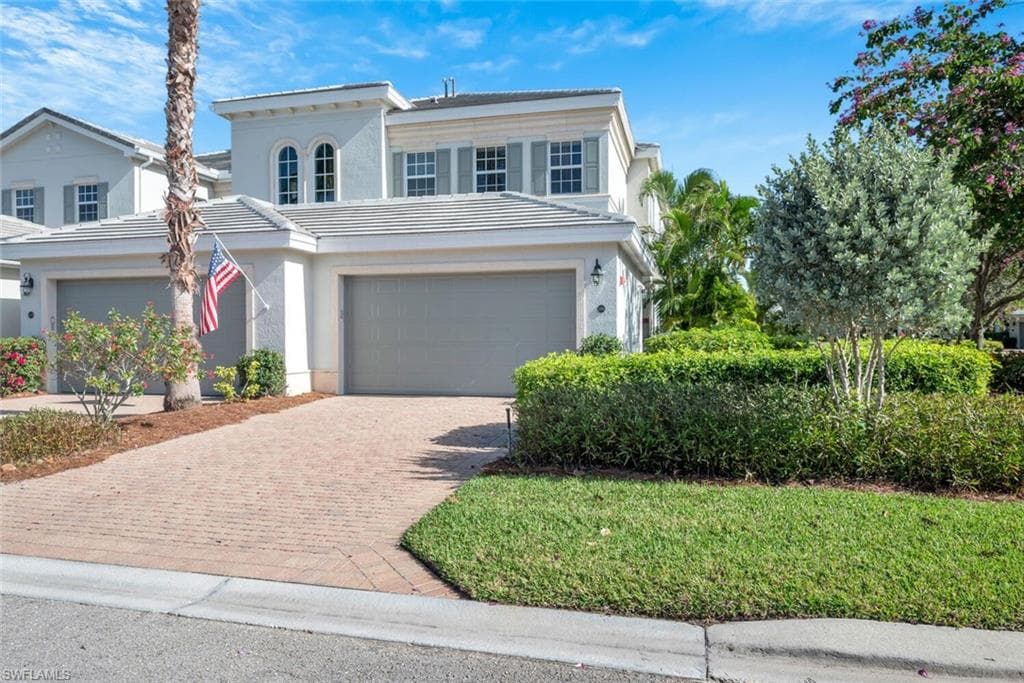 9288 Grassi WAY 104 NAPLES, FL 34114
