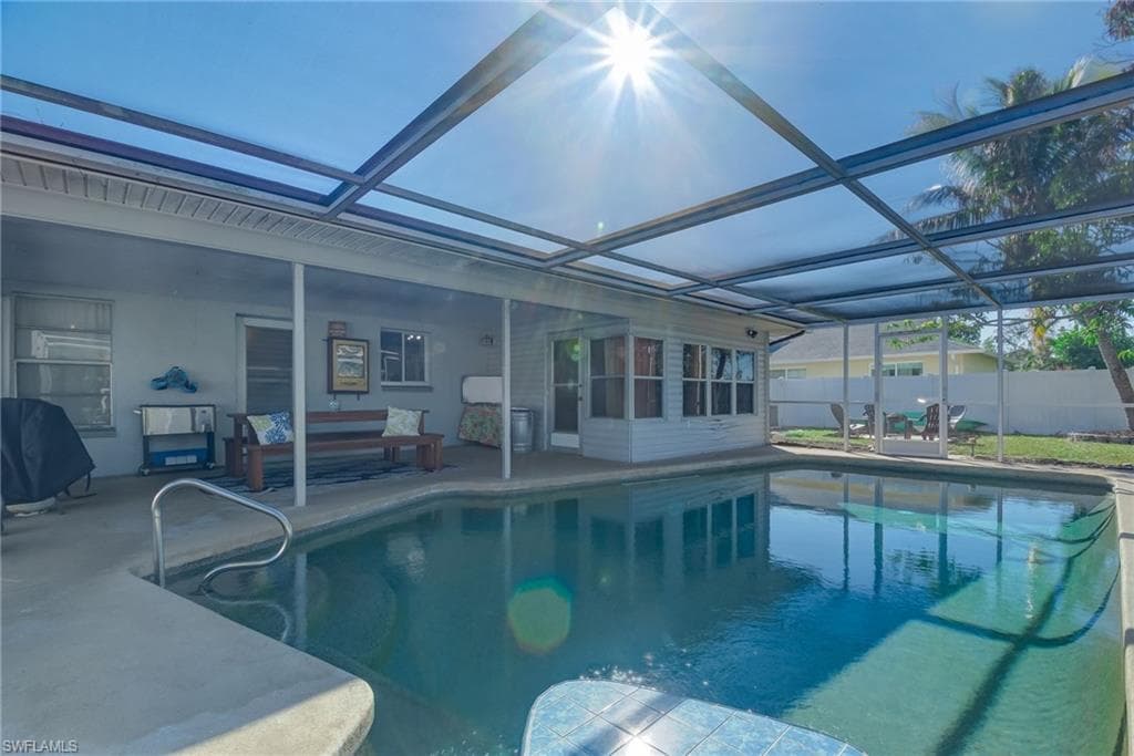 1447 SE 15th ST CAPE CORAL, FL 33990