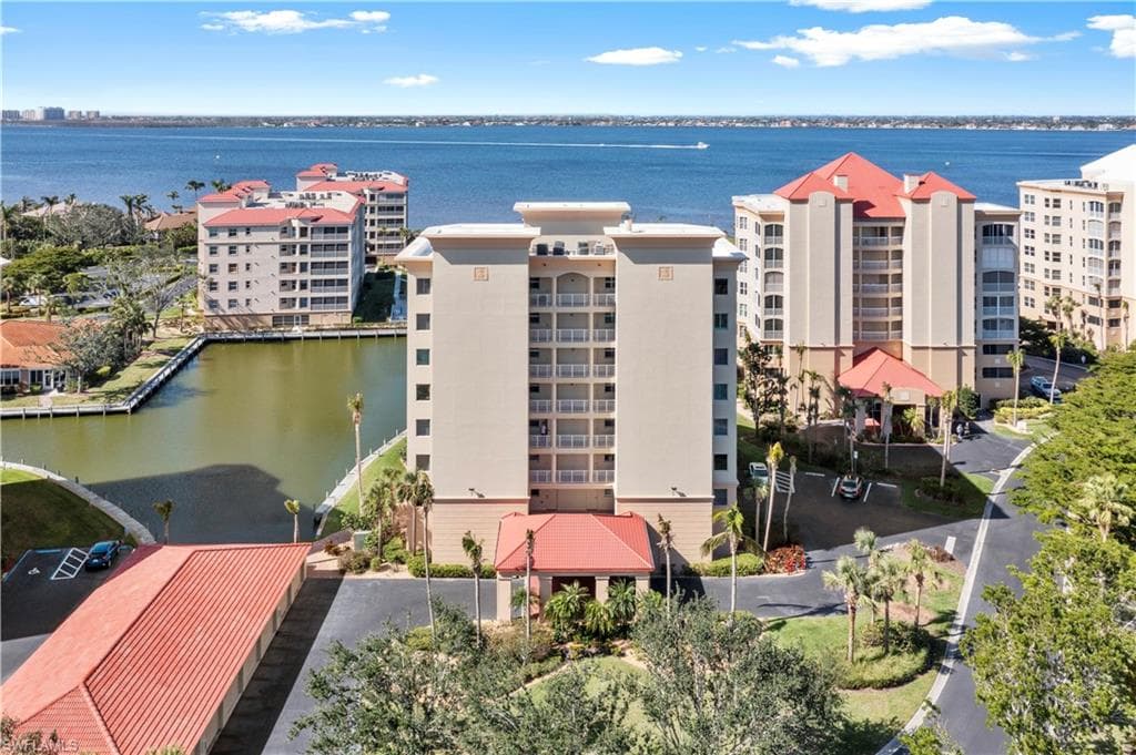 15140 Harbour Isle DR 501 FORT MYERS, FL 33908