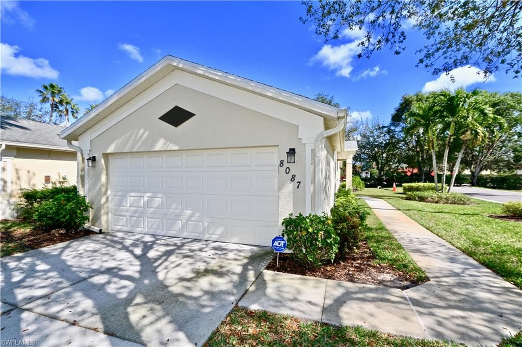 8087 Ibis Cove CIR 704 NAPLES, FL 34119
