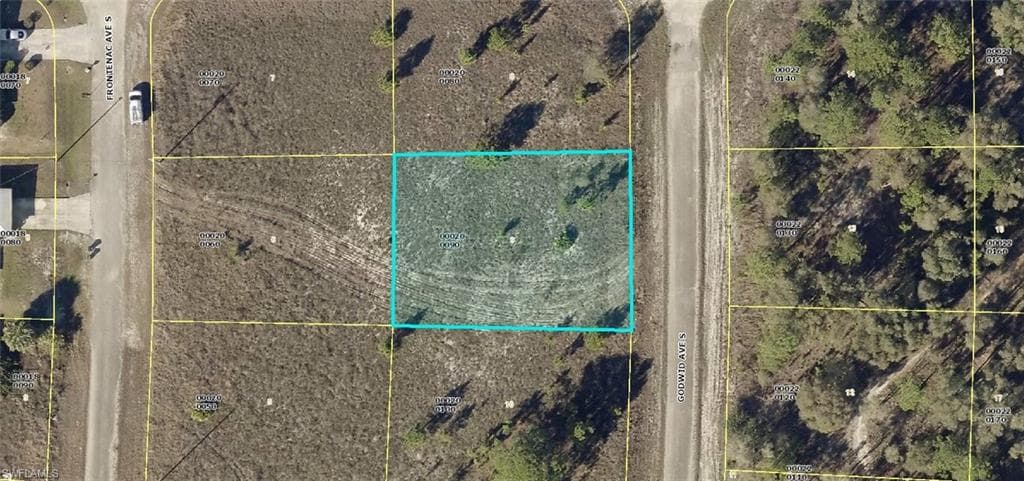 708 Godwid AVE S LEHIGH ACRES, FL 33974