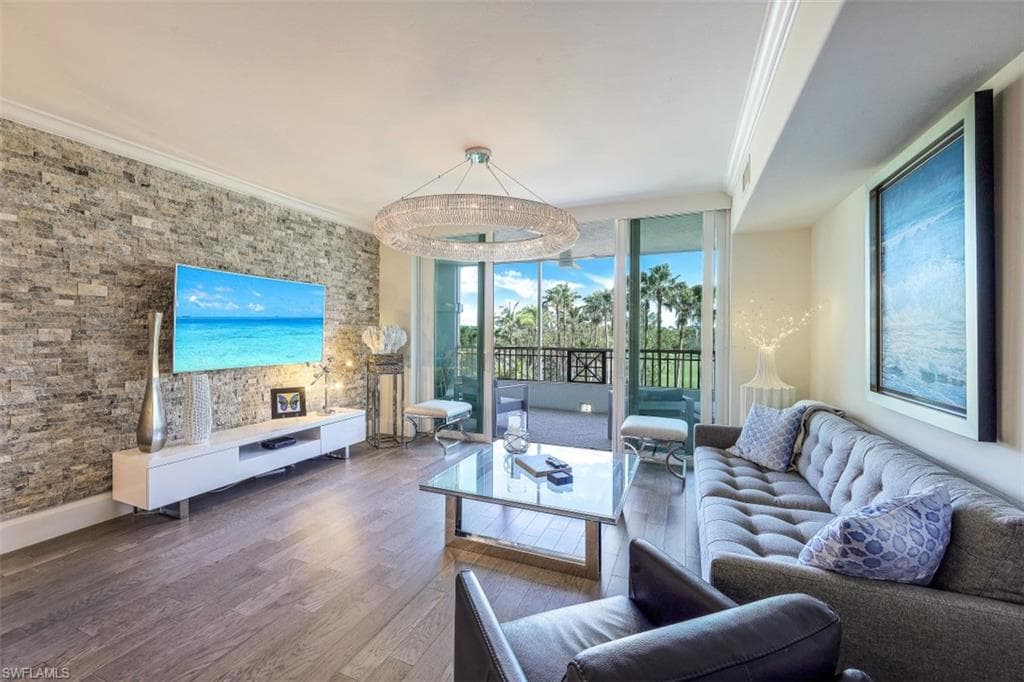2748 Tiburon BLVD E C-304 NAPLES, FL 34109