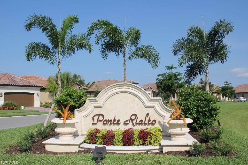 9449 Rialto DR NAPLES, FL 34113