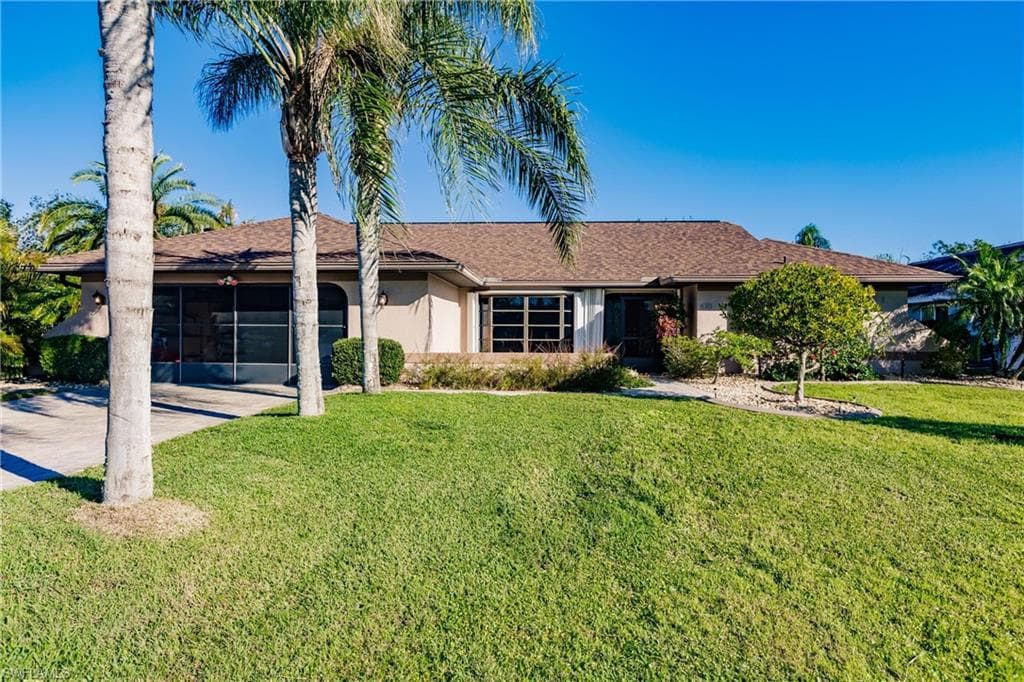 478 Londrina DR PUNTA GORDA, FL 33983
