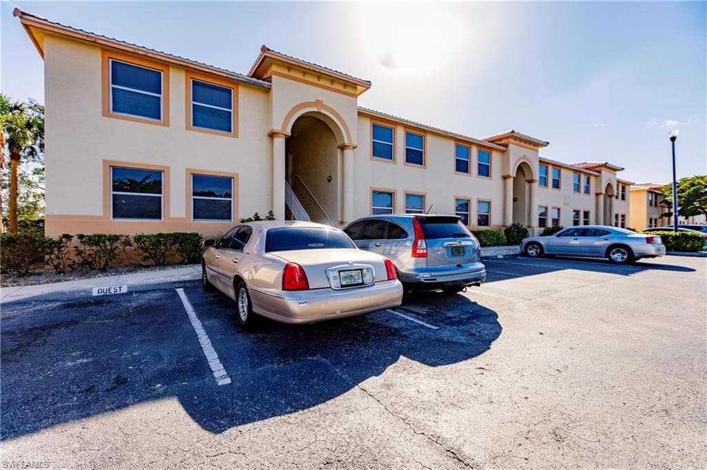 15425 Bellamar CIR 911 FORT MYERS, FL 33908