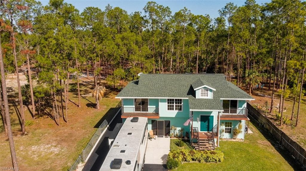 4105 2nd AVE NE NAPLES, FL 34120