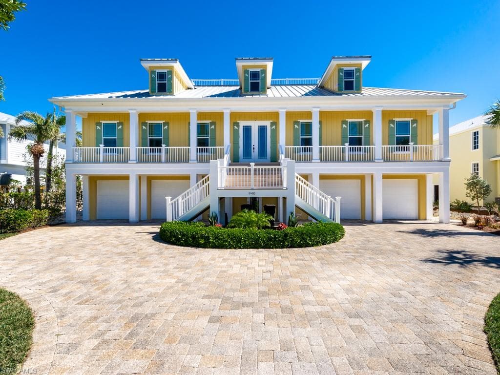 940 Beach RD SANIBEL, FL 33957
