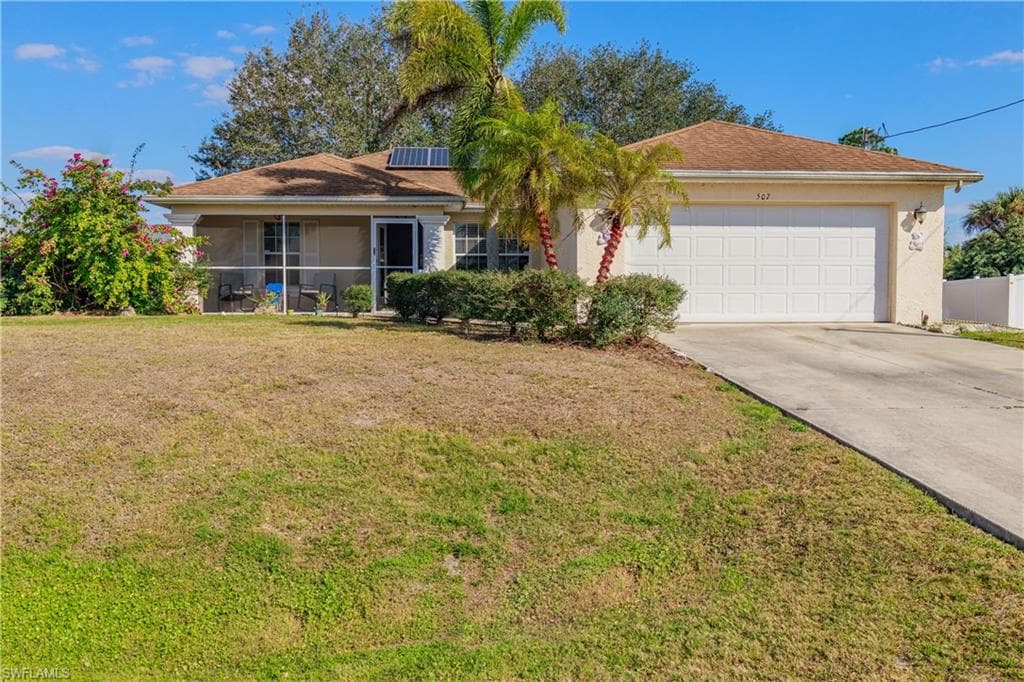507 Peerless CIR LEHIGH ACRES, FL 33974