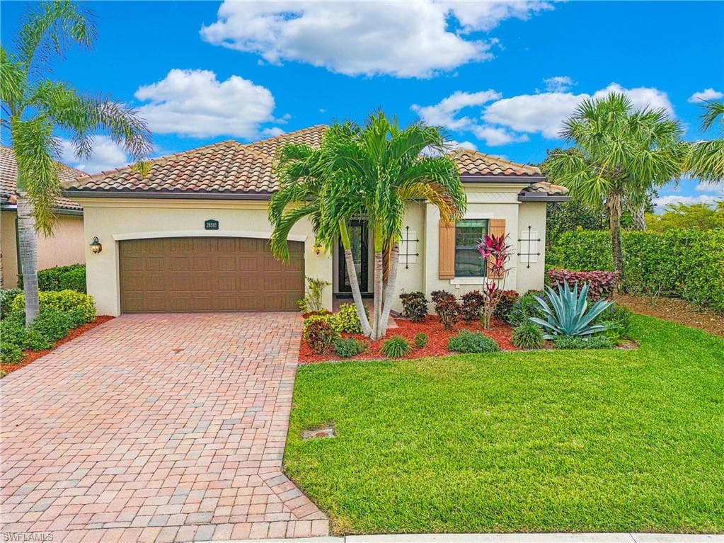 28510 Westmeath CT BONITA SPRINGS, FL 34135