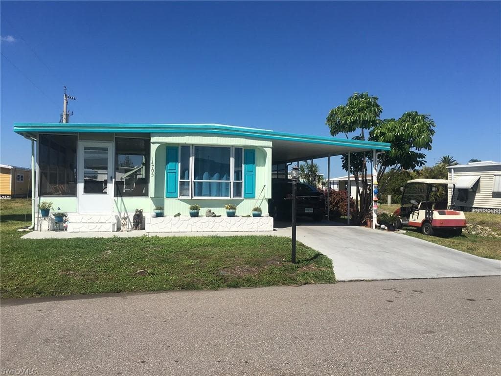 14705 Tea Party LN NORTH FORT MYERS, FL 33917