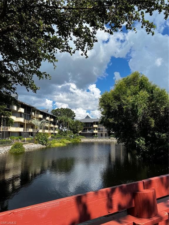 600 Neapolitan WAY 335 NAPLES, FL 34103