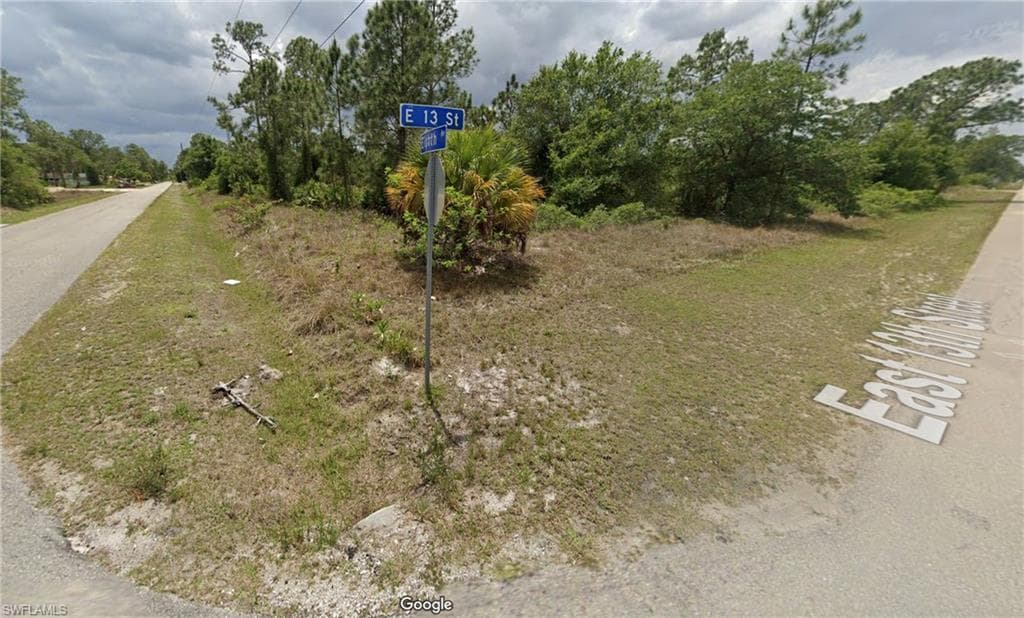 706 E 13th ST LEHIGH ACRES, FL 33972