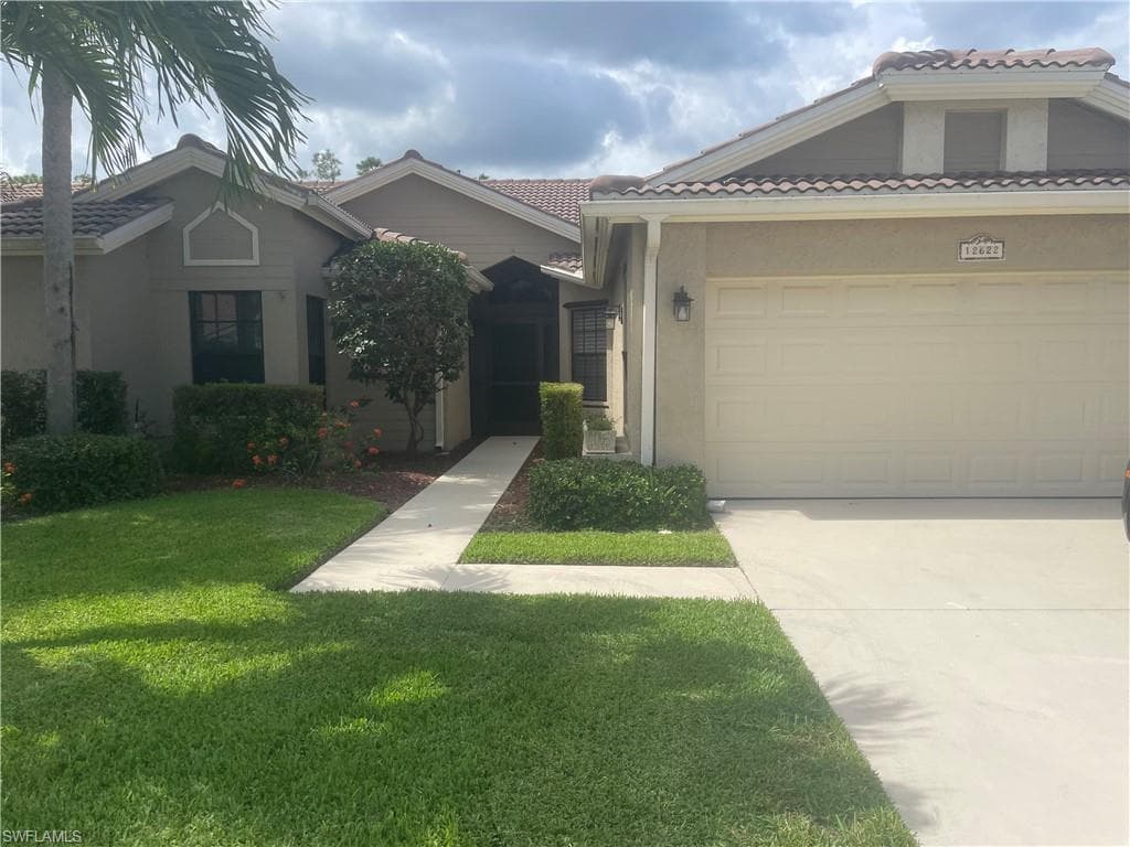 12622 Hunters Ridge DR BONITA SPRINGS, FL 34135