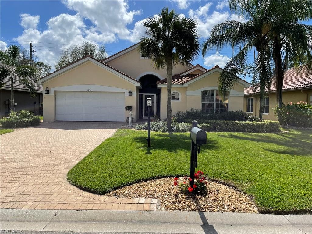 6034 Westbourgh DR NAPLES, FL 34112