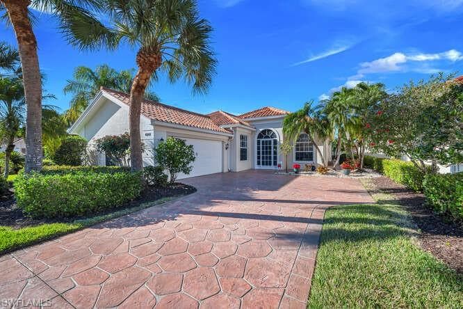 4941 SAN PABLO CT NAPLES, FL 34109