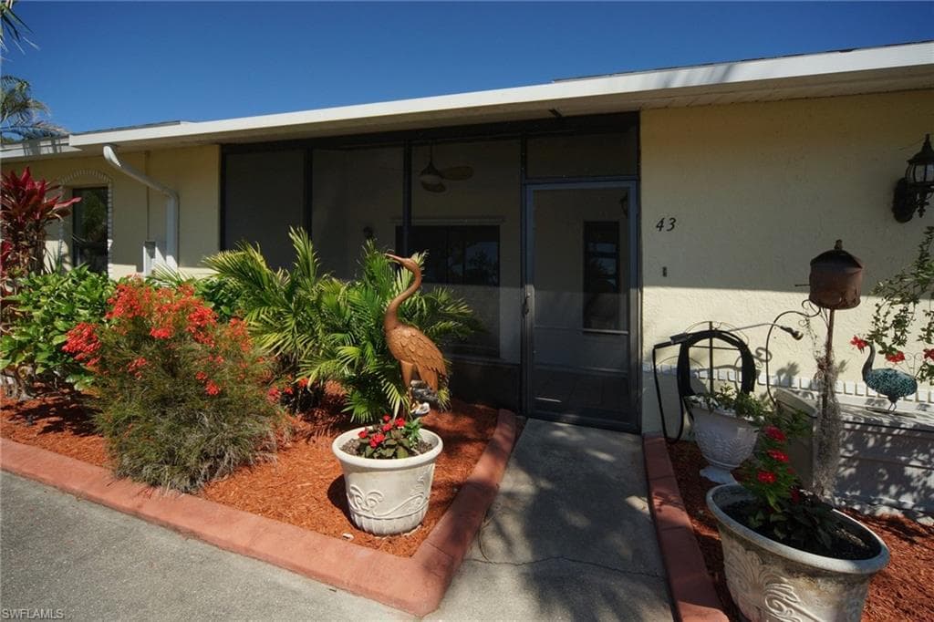 5111 SW Courtyards CT 43 CAPE CORAL, FL 33914
