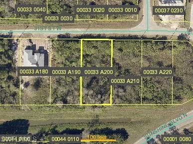 3311 31st ST W LEHIGH ACRES, FL 33971