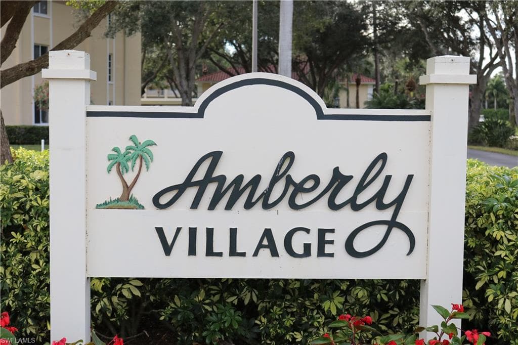 3695 Amberly CIR E208 NAPLES, FL 34112