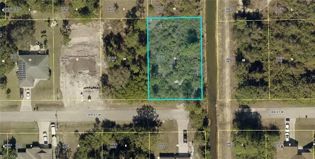 5300 3rd ST W LEHIGH ACRES, FL 33971