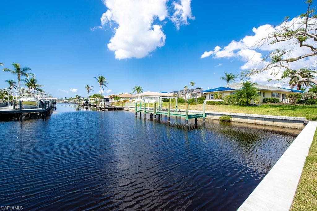 1048 Bal Isle DR FORT MYERS, FL 33919