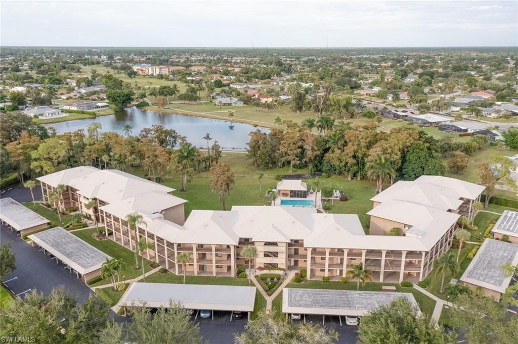 85 Saint Andrews BLVD C-305 NAPLES, FL 34113