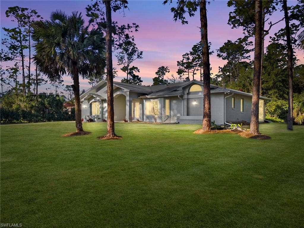 281 3rd ST SW NAPLES, FL 34117