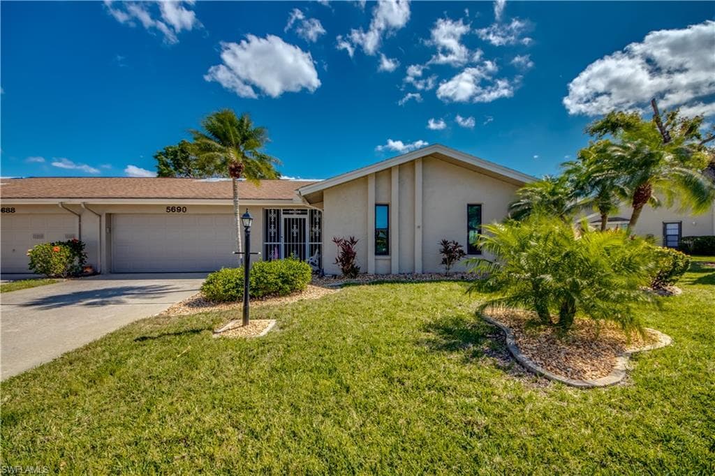 5690 Baden CT FORT MYERS, FL 33919