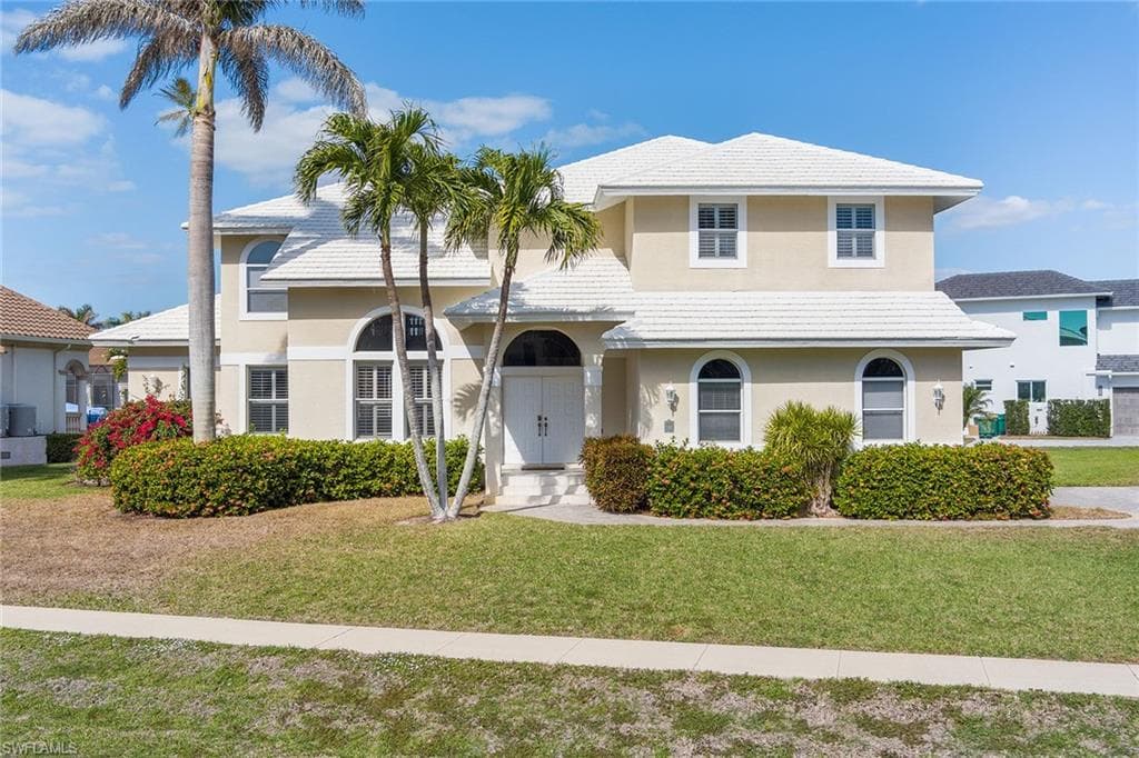 501 Spinnaker DR MARCO ISLAND, FL 34145