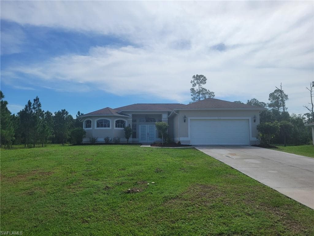 1012 Roosevelt AVE LEHIGH ACRES, FL 33936