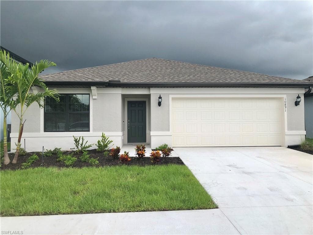 10891 Firebush CIR NORTH FORT MYERS, FL 33917